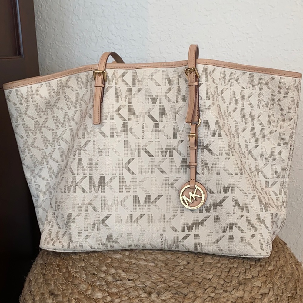 Used Michael Kors vanilla mk print large tote